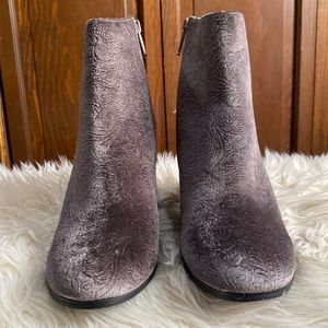 Indigo Road Crusina bootie